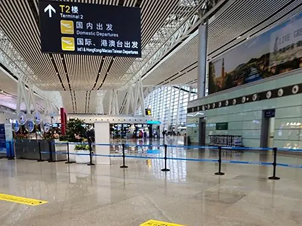 青岛胶东国际机场客服电话及交通指南