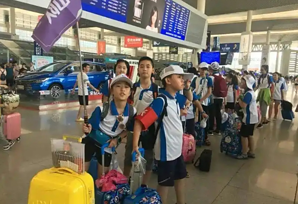 乘高铁儿童没有身份证怎么进站，儿童坐高铁新规定要求