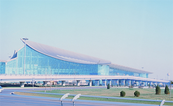 沈阳桃仙机场客服电话及特价机票查询