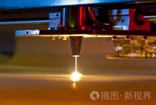 激光设备在玻璃上打标的方法