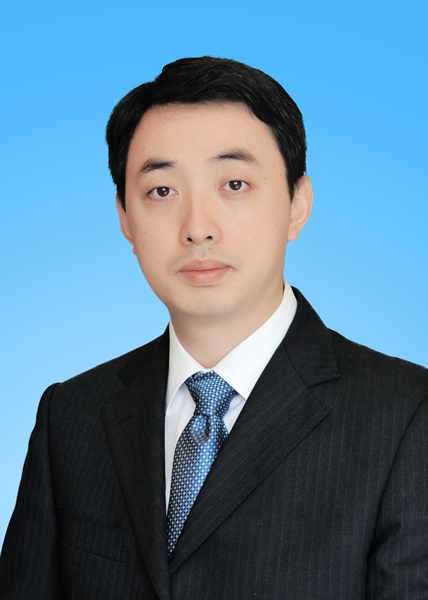 陈霜冰