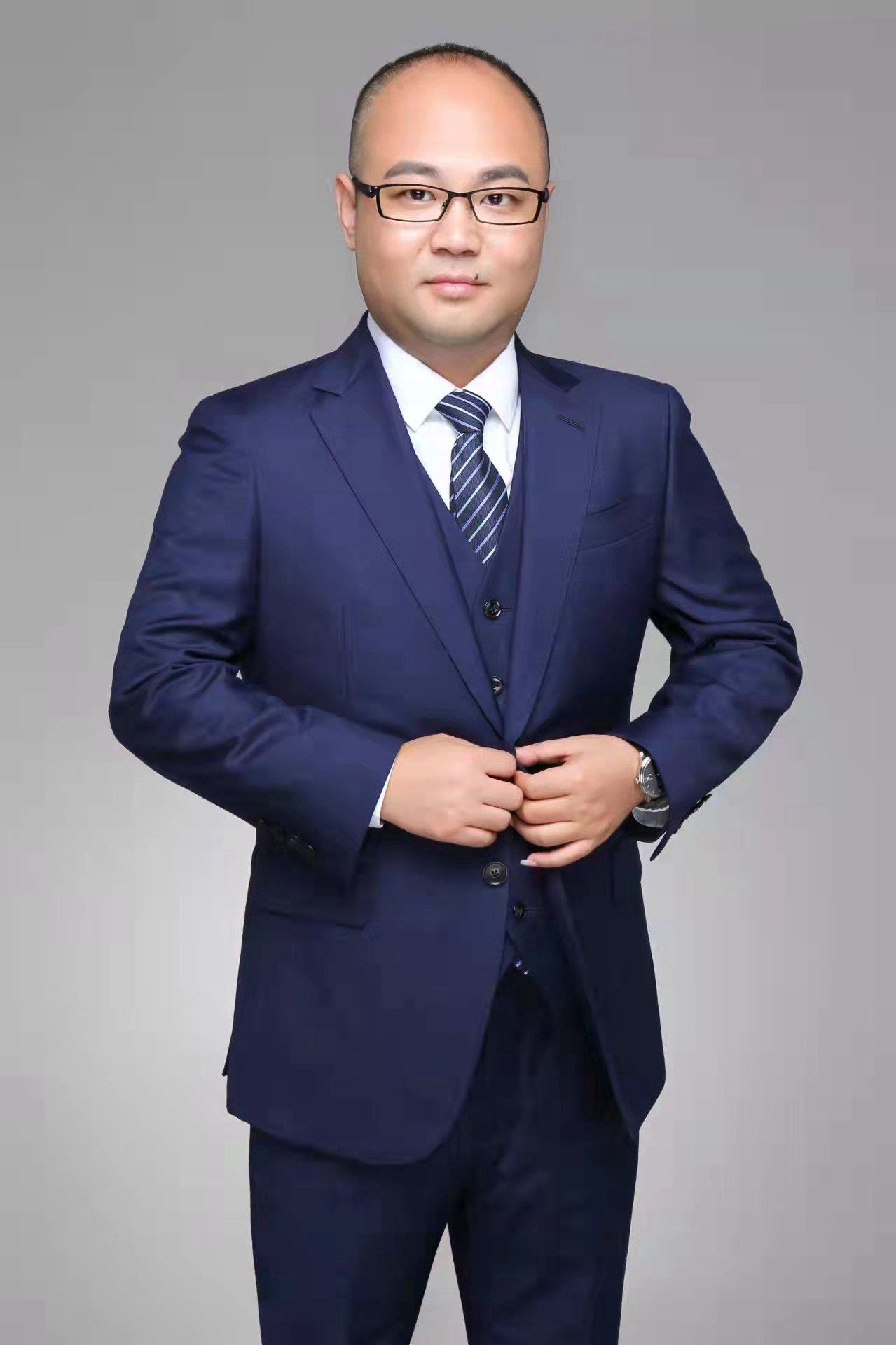 彭璞