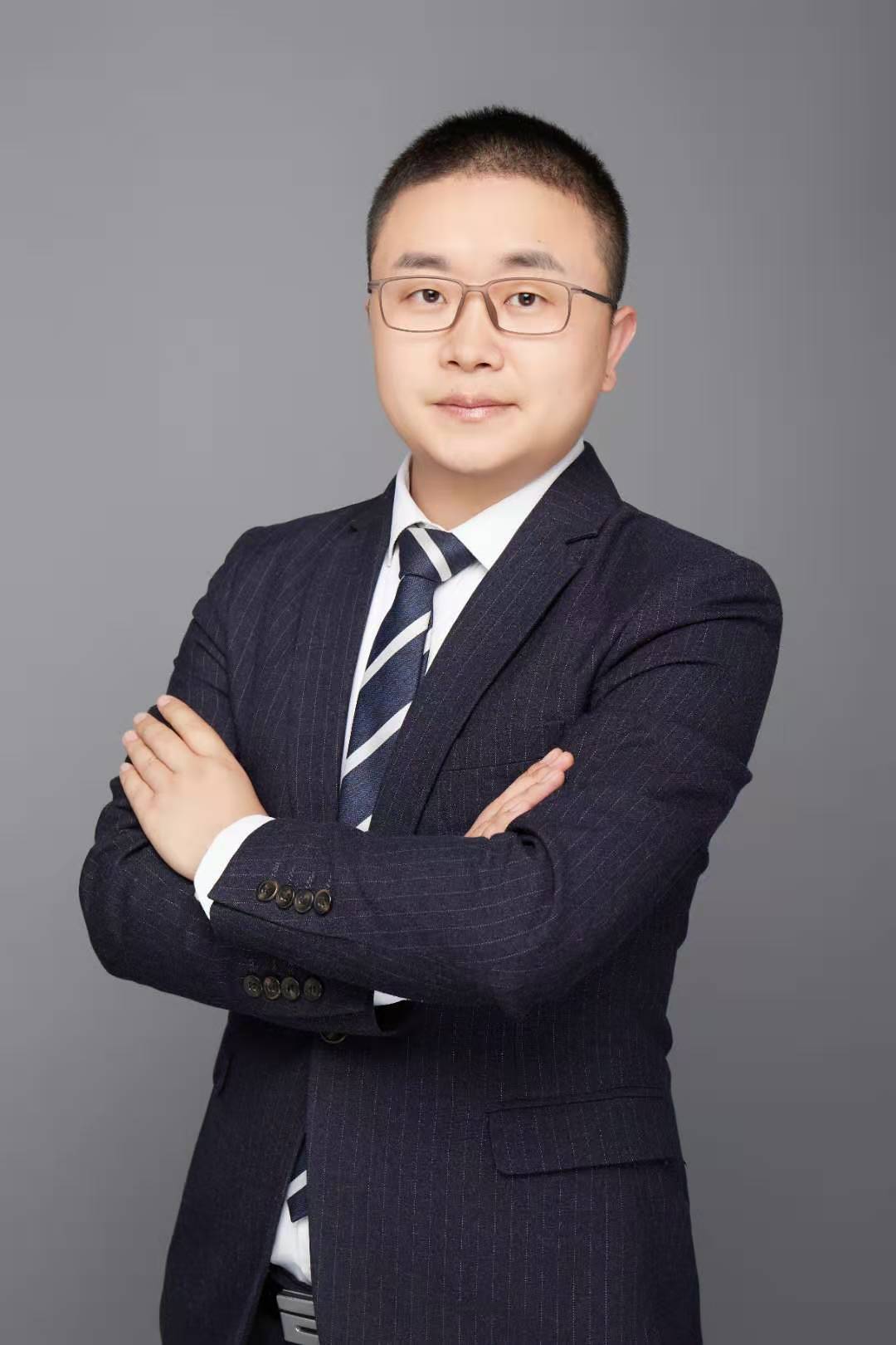 韦清龙