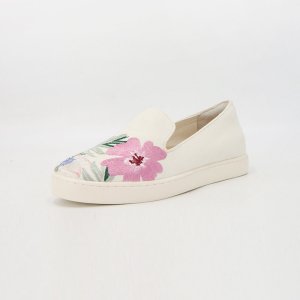 Slip on plimsolls flat women leather shoes suppliers in dongguan china