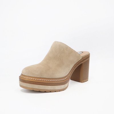 Women Leather Shoes Manufacturers