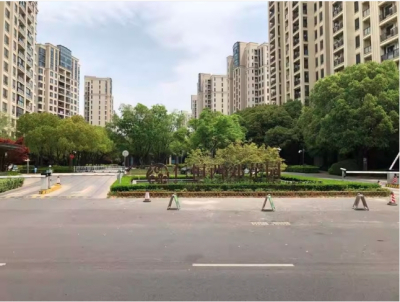 【仁恒西郊花园】青浦区徐泾镇徐盈路1188弄65号701室-二拍