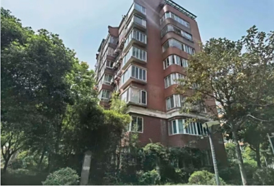 虹口内环单价仅4.96万/㎡起拍！绿洲紫荆花园建面156.5㎡大三房总价775.6万起拍！