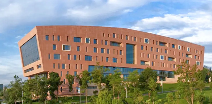 云南白药：百年药企探寻人才模式转型