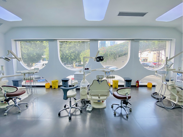 杭州六月微笑口腔医院怎么样？种牙贴面蛮不错且医生很走心