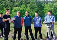 领导及专家组对国道340一级公路新建工程现场踏勘