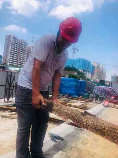 友焜集团祝：天下所有的父亲节日快乐！