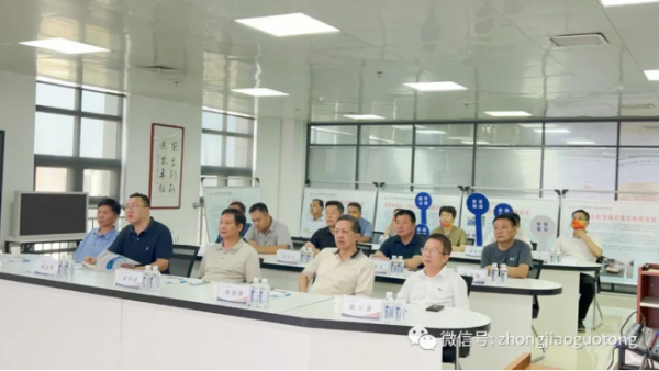 雷厉风行--市交通运输局、清华大学交通研究所等单位领导深入我公司调研指导数字化转型工作