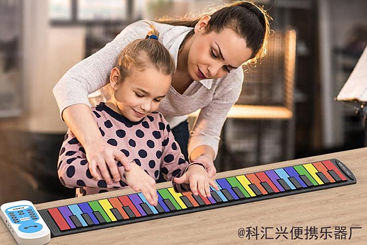 便携手卷电子琴工厂有哪些？手卷电子琴有什么优势？
