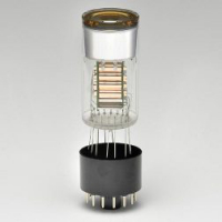 滨松HAMAMATSU   R14550    光电倍增管