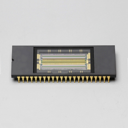 滨松HAMAMATSU   G10768-1024DB    InGaAs 线阵图像传感器