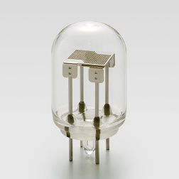 滨松HAMAMATSU    R13192   UVTRON