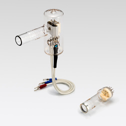 滨松HAMAMATSU     L7293_L13301  光离子化氘灯