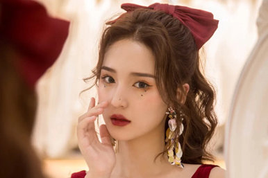 韩艺韩辰美妆造型课程