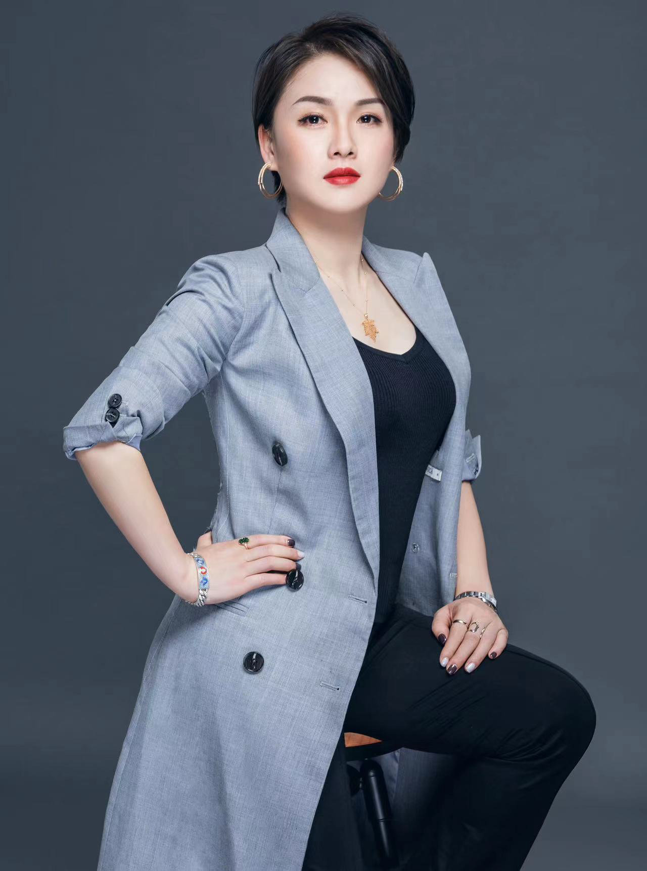 潇潇老师