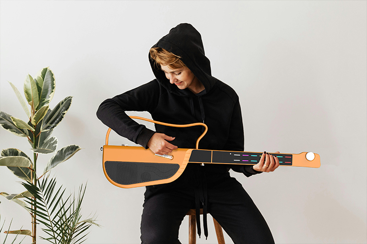 无弦吉他里的五段人生：他们用它治愈、创作、陪伴