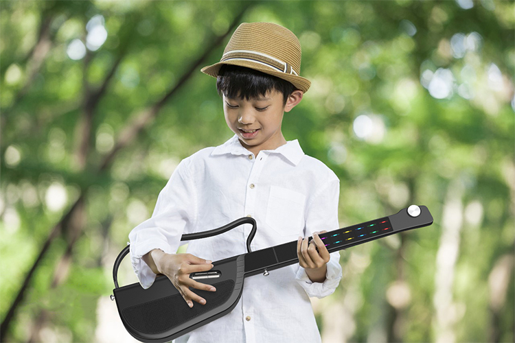 HIGHLIVE无弦吉他，把“0门槛”玩成音乐社交新宠