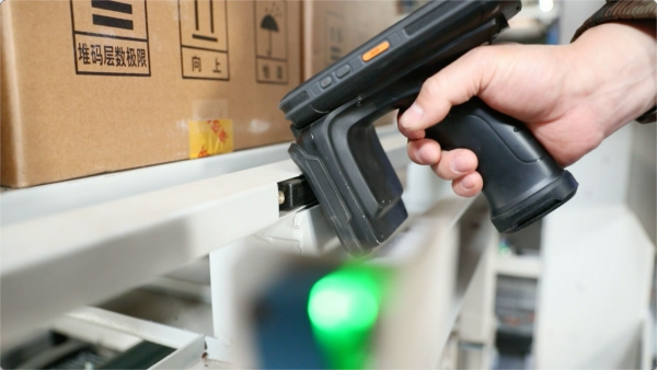 赋能部队数字化车场值班室：移动信息终端的适配性与应用价值