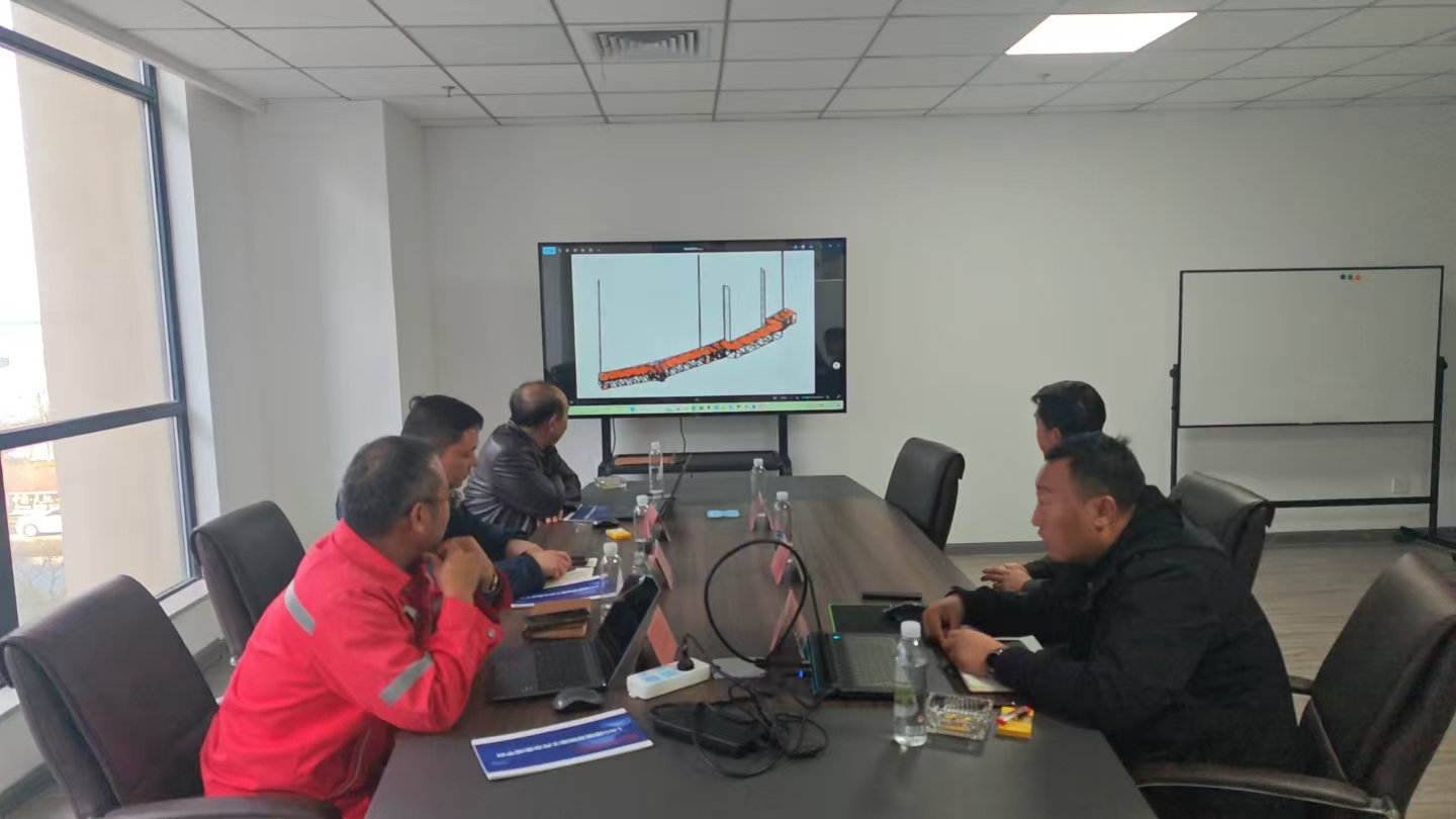 EPECC 华北分公司赴陕西玉蜂工程机械有限公司考察 LNG 储罐滑模技术