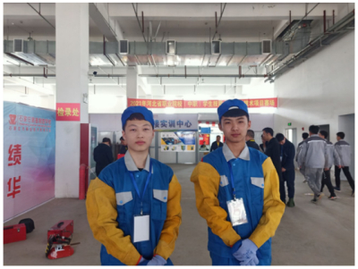 我校焊工小组学生在省赛中再获佳绩