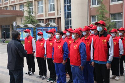 “我校组织开展“永远跟党走”玉田职教中心“融行”志愿服务队党史宣讲进社区活动