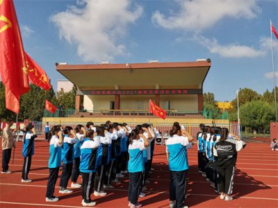 在磨砺中成长，期待每一个蜕变 玉田职教中心举行2021级新生军训中期队列考核