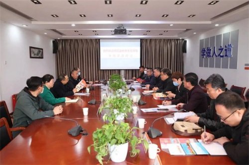 保定市高阳县教育系统领导来我校交流研讨