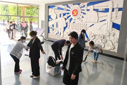 转段考试，顺利结束