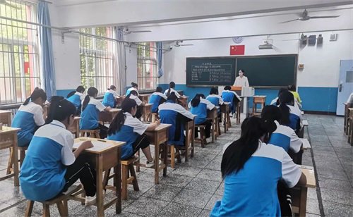 千名学生中级工技能鉴定圆满结束