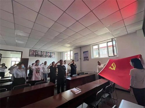 “党员志愿服务日”周末进行时