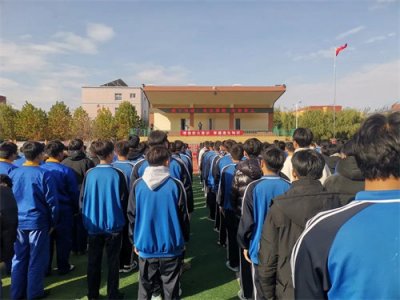 我校开展消防安全宣传教育活动