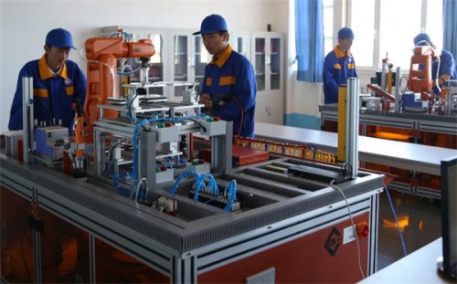 我校获评唐山市高技能人才培训基地