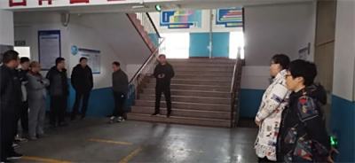 机加专业部开展宿舍安全卫生大联查