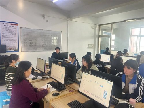 融智能财税新技能，促会计事务专业新发展——财经专业部举行智能财税软件培训