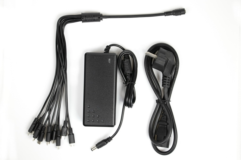 1充10充電器