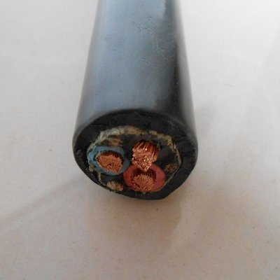 加强钢丝橡套电缆