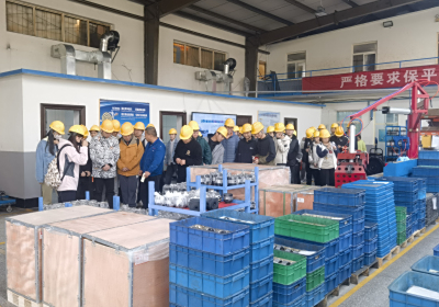 太原理工大学学生来我公司参观