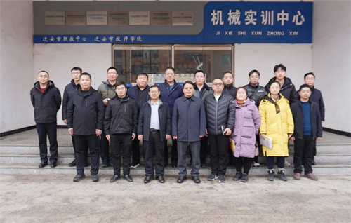 南宫市职教中心、奋飞中学领导教师一行到迁安职教中心参观交流