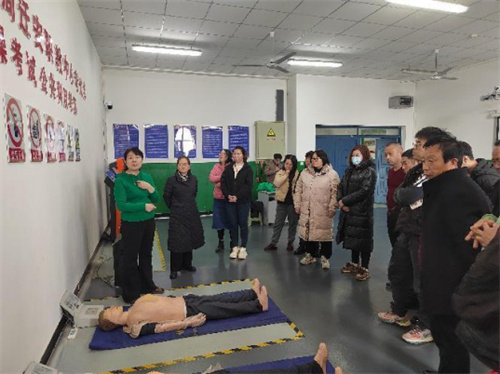 生命守护 “救”在身边——迁安职教中心开展急救知识培训