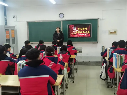 用哪吒精神 点燃成长斗志——迁安职教中心信息工程系与众不同的开学第一课