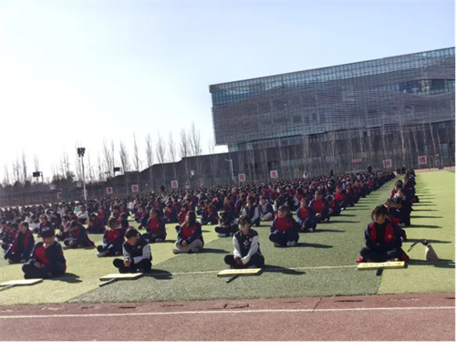 筑牢安全防线 护航校园平安——迁安职教中心自动化工程系召开校园安全教育集体班会