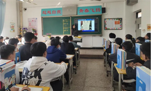 兄弟专业深度对话 校际交流共绘蓝图——石家庄装备制造学校领导莅临我校机电技术应用专业交流学习