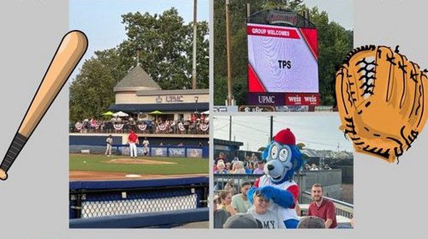 Blue M与员工一同观看棒球赛，共度美好夏夜