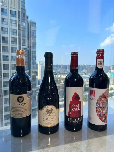 进口红酒扫码领红包+酒庄故事音频，再互动一物一码文化营销