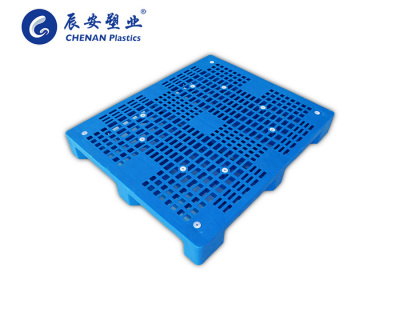 网格九脚塑料（liào）托盘