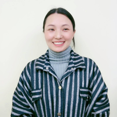 老人护理  李阿姨